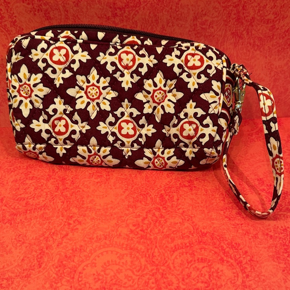 Vera Bradley Medallion  Patterned cosmetic bag
